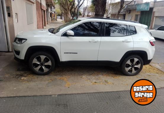 Camionetas - Jeep LONGITUDE AT 9 4x4 2017 Nafta 118000Km - En Venta