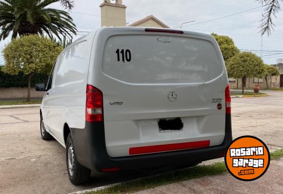 Utilitarios - Mercedes Benz Vito 2015 Diesel 115000Km - En Venta