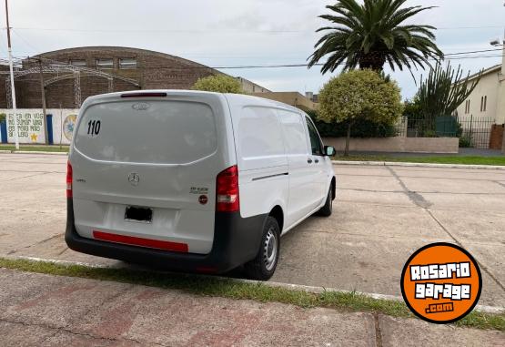 Utilitarios - Mercedes Benz Vito 2015 Diesel 115000Km - En Venta