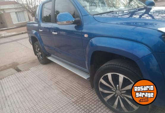 Camionetas - Volkswagen Amarok full 2017 Diesel 140000Km - En Venta