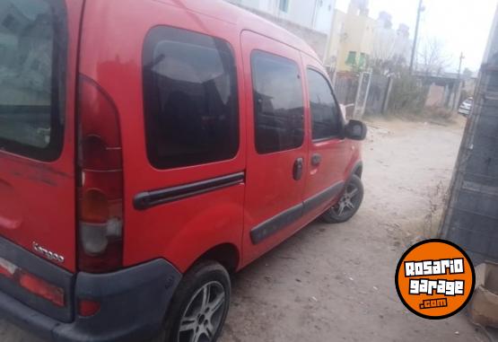 Utilitarios - Renault kangoo furgon 2009 Diesel 255000Km - En Venta