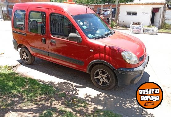 Utilitarios - Renault kangoo furgon 2009 Diesel 255000Km - En Venta