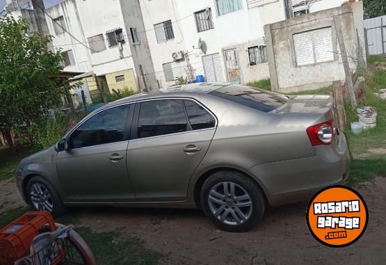 Autos - Volkswagen VENTO AVANCE 2007 Nafta 285000Km - En Venta