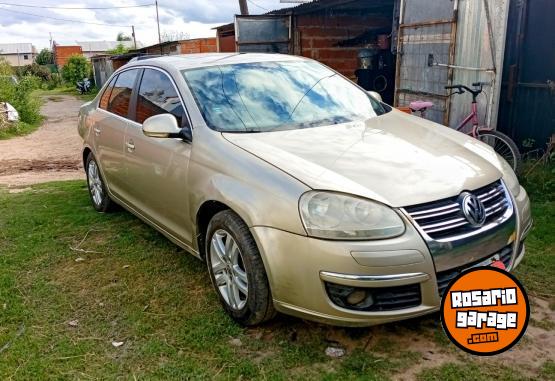 Autos - Volkswagen VENTO AVANCE 2007 Nafta 285000Km - En Venta