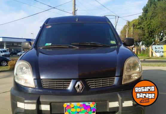 Utilitarios - Renault Kangoo 2011 GNC 233000Km - En Venta