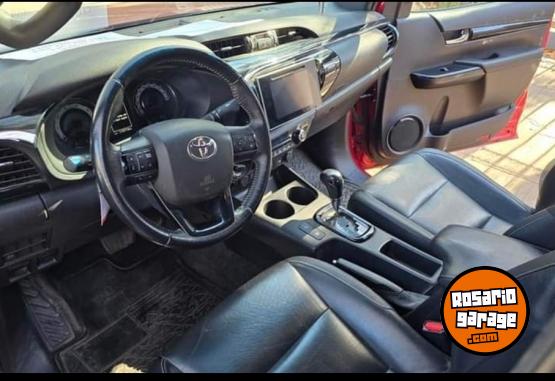 Camionetas - Toyota Hilux 4x4 D/C SRX 2.8 TDI 2019 Diesel 118000Km - En Venta