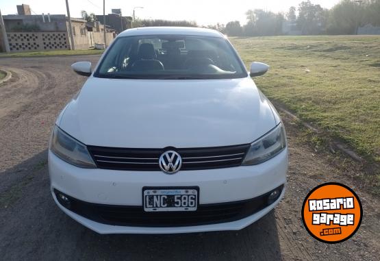 Autos - Volkswagen Vento luxury 2012 Nafta 165000Km - En Venta