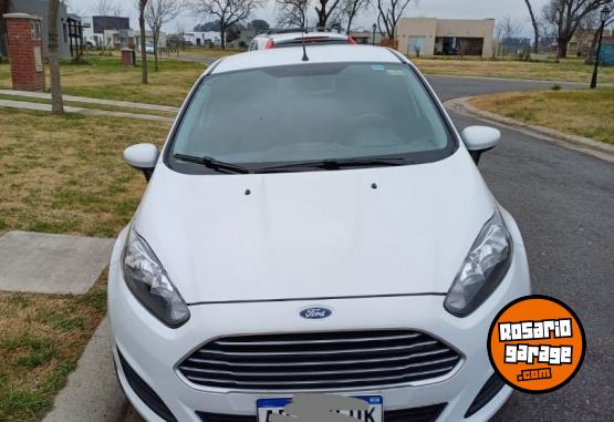 Autos - Ford Fiesta kinetic 2017 Nafta 35000Km - En Venta