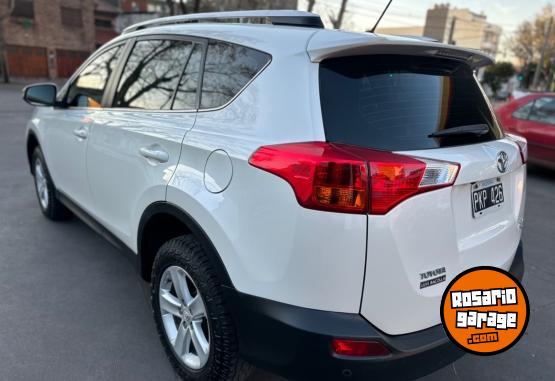 Camionetas - Toyota RAV 4 2015 Nafta 131000Km - En Venta