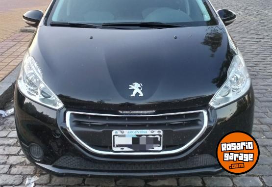 Autos - Peugeot 208 2013 Nafta 170000Km - En Venta