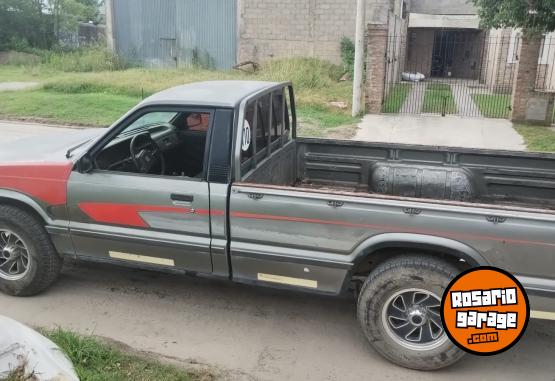 Camionetas - Mazda B2500 UG81 DX 1997 Diesel 130000Km - En Venta