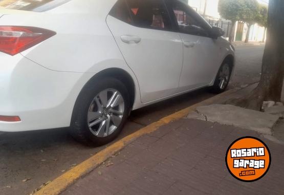 Autos - Toyota corolla 1.8 XEI 2015 Nafta 175000Km - En Venta