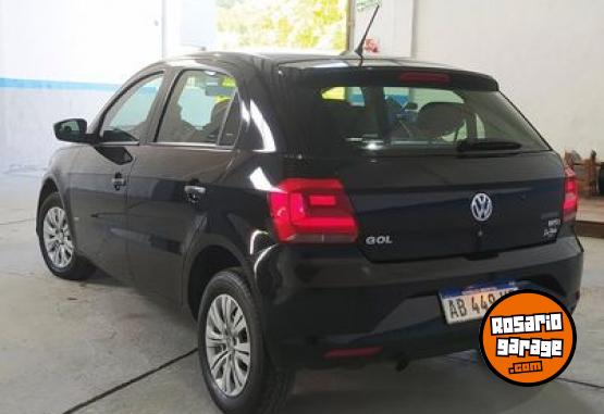 Autos - Volkswagen Gol trend 2017 Nafta 107000Km - En Venta