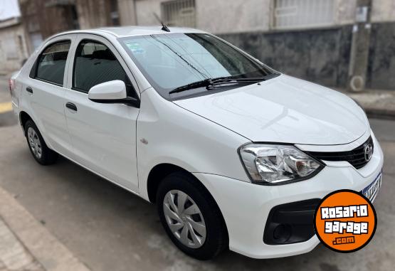 Autos - Toyota Etios 1.5 "X" 6M/T 4P 2019 Nafta 51000Km - En Venta