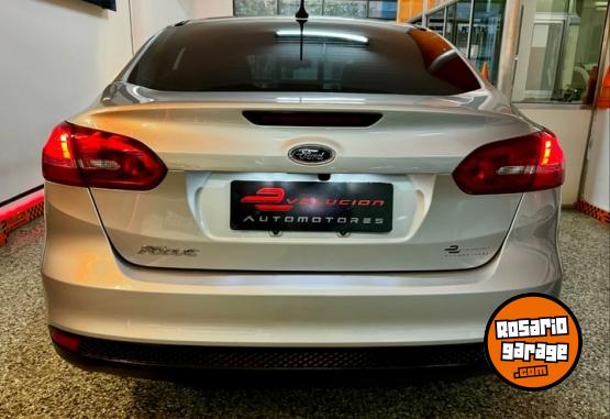 Autos - Ford FOCUS SE 2019 Nafta 33000Km - En Venta