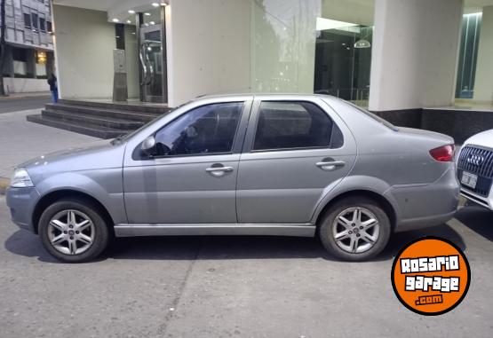 Autos - Fiat Siena el 1.4 2017 GNC 146000Km - En Venta