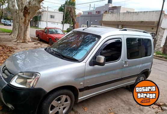 Utilitarios - Peugeot Partner 2012 Diesel 110000Km - En Venta