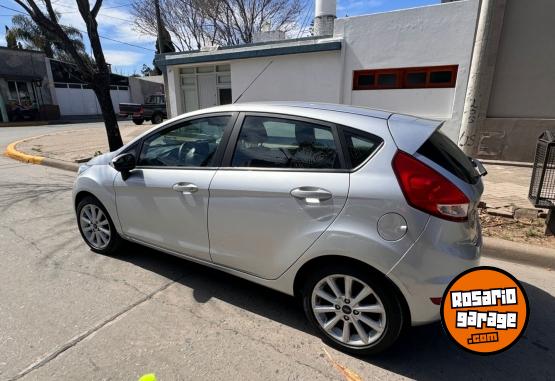 Autos - Ford Fiesta 2018 Nafta 49800Km - En Venta