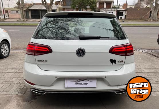 Autos - Volkswagen Golf Highline 2018 Nafta 110000Km - En Venta