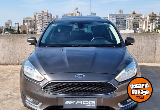 Autos - Ford Focus SE Plus 2.0 2017 Nafta 109000Km - En Venta