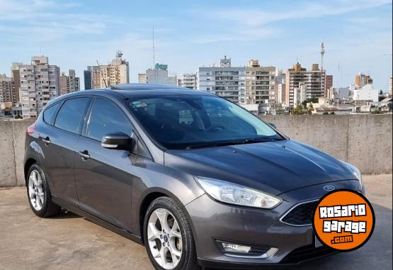 Autos - Ford Focus SE Plus 2.0 2017 Nafta 109000Km - En Venta