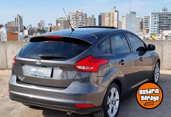 Autos - Ford Focus SE Plus 2.0 2017 Nafta 109000Km - En Venta