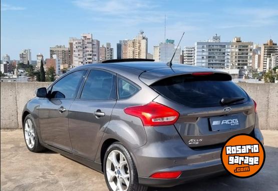 Autos - Ford Focus SE Plus 2.0 2017 Nafta 109000Km - En Venta