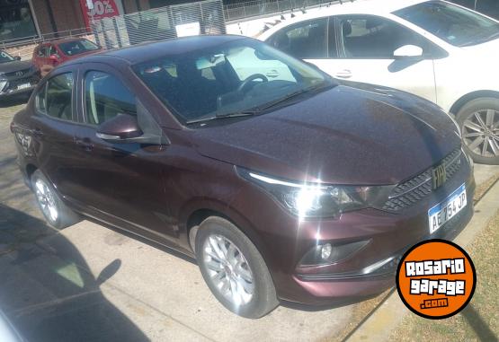 Autos - Fiat Cronos Drive 2021 GNC 212000Km - En Venta