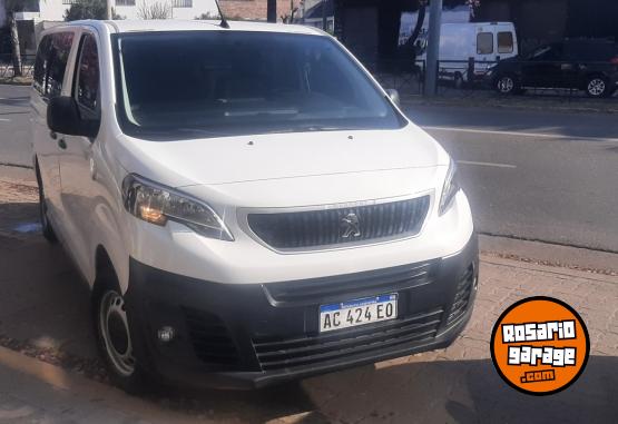 Utilitarios - Peugeot Expert 2018 Diesel 100000Km - En Venta