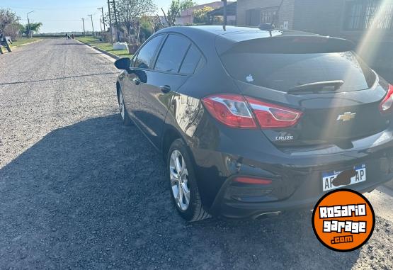 Autos - Chevrolet CRUZE LT 2022 Nafta 48000Km - En Venta