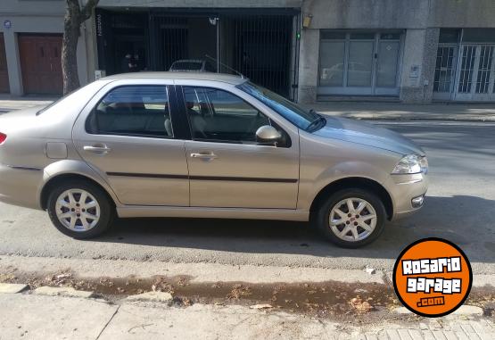 Autos - Fiat Siena 2011 GNC 176000Km - En Venta