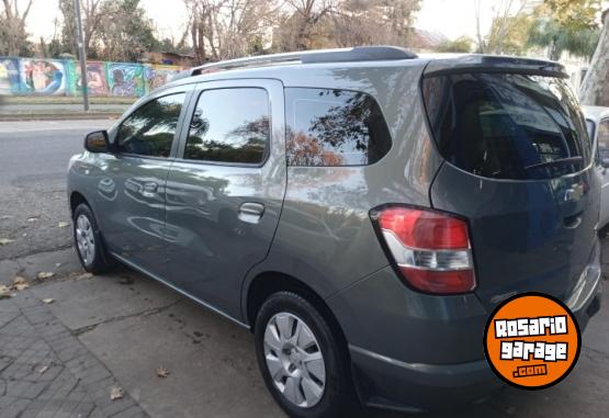 Autos - Chevrolet Spin LT 2013 Nafta 123000Km - En Venta