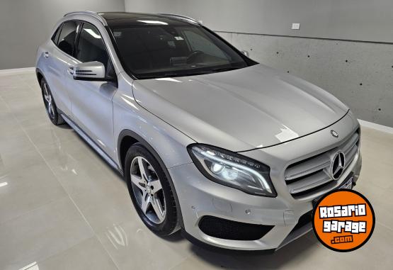 Autos - Mercedes Benz Gla250 Amg 2016 Nafta 198000Km - En Venta