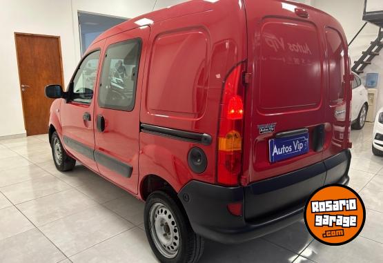 Utilitarios - Renault KANGOO - 5 ASIENTOS 1.6 2017 Nafta 150000Km - En Venta