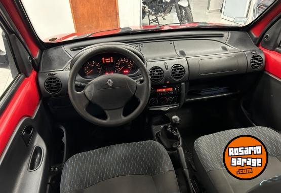 Utilitarios - Renault KANGOO - 5 ASIENTOS 1.6 2017 Nafta 150000Km - En Venta