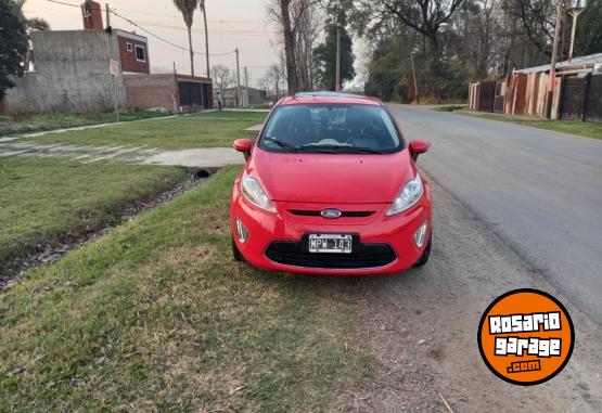 Autos - Ford Fiesta 2013 Nafta 99000Km - En Venta