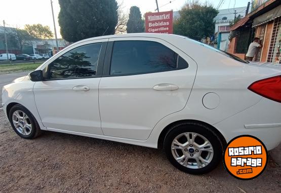 Autos - Ford KA 2018 GNC 92000Km - En Venta