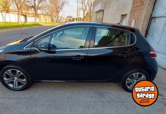 Autos - Peugeot 208 FELINE PACK CUIR 2016 Nafta 115000Km - En Venta