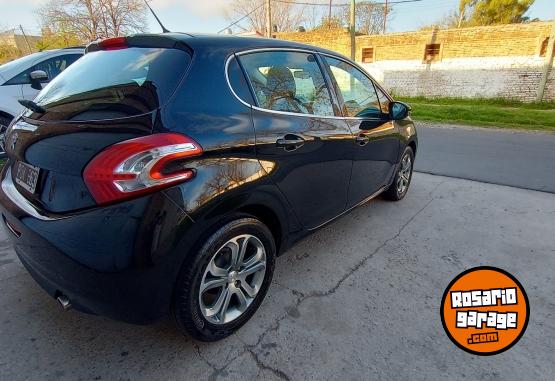 Autos - Peugeot 208 FELINE PACK CUIR 2016 Nafta 115000Km - En Venta