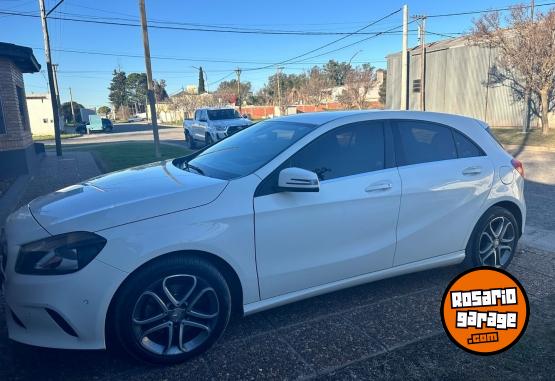 Autos - Mercedes Benz A200 2017 Nafta 126000Km - En Venta