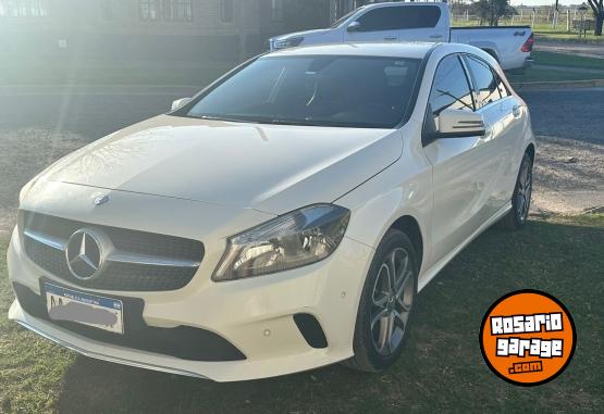 Autos - Mercedes Benz A200 2017 Nafta 126000Km - En Venta