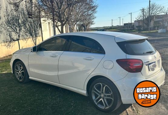 Autos - Mercedes Benz A200 2017 Nafta 126000Km - En Venta