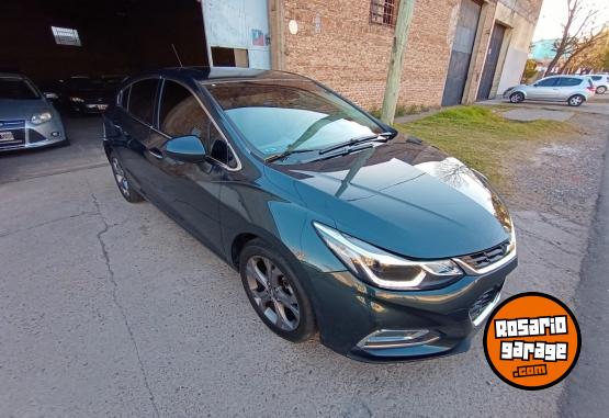 Autos - Chevrolet CRUZE LTZ PERMUTO 2017 Nafta 92000Km - En Venta