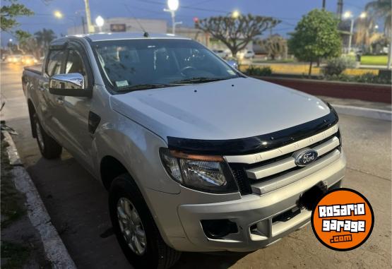 Camionetas - Ford RANGER XLS 2015 Diesel 100000Km - En Venta