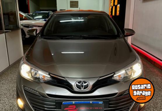 Autos - Toyota Yaris 2019 Nafta 51000Km - En Venta