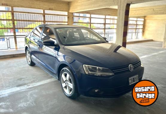 Autos - Volkswagen Vento 2.0tdi luxury dsg 2013 Diesel 64000Km - En Venta