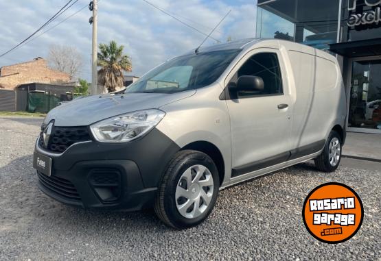 Utilitarios - Renault Kangoo II Express Emotion 2023 Nafta 0Km - En Venta