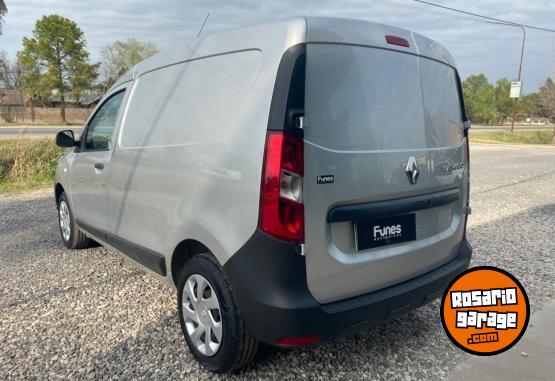 Utilitarios - Renault Kangoo II Express Emotion 2023 Nafta 0Km - En Venta