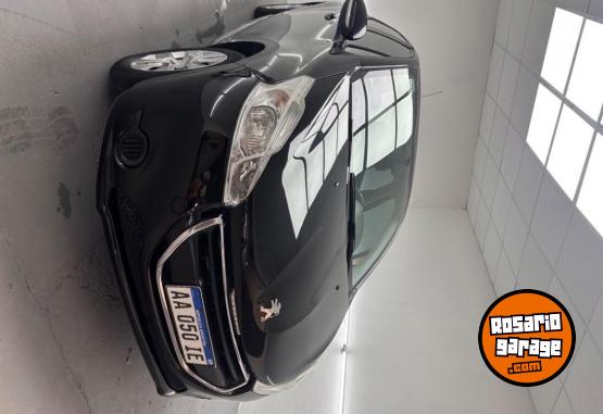 Autos - Peugeot 208 2016 Nafta 85000Km - En Venta