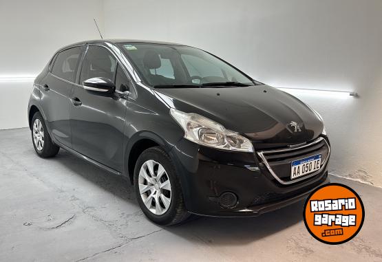 Autos - Peugeot 208 2016 Nafta 85000Km - En Venta